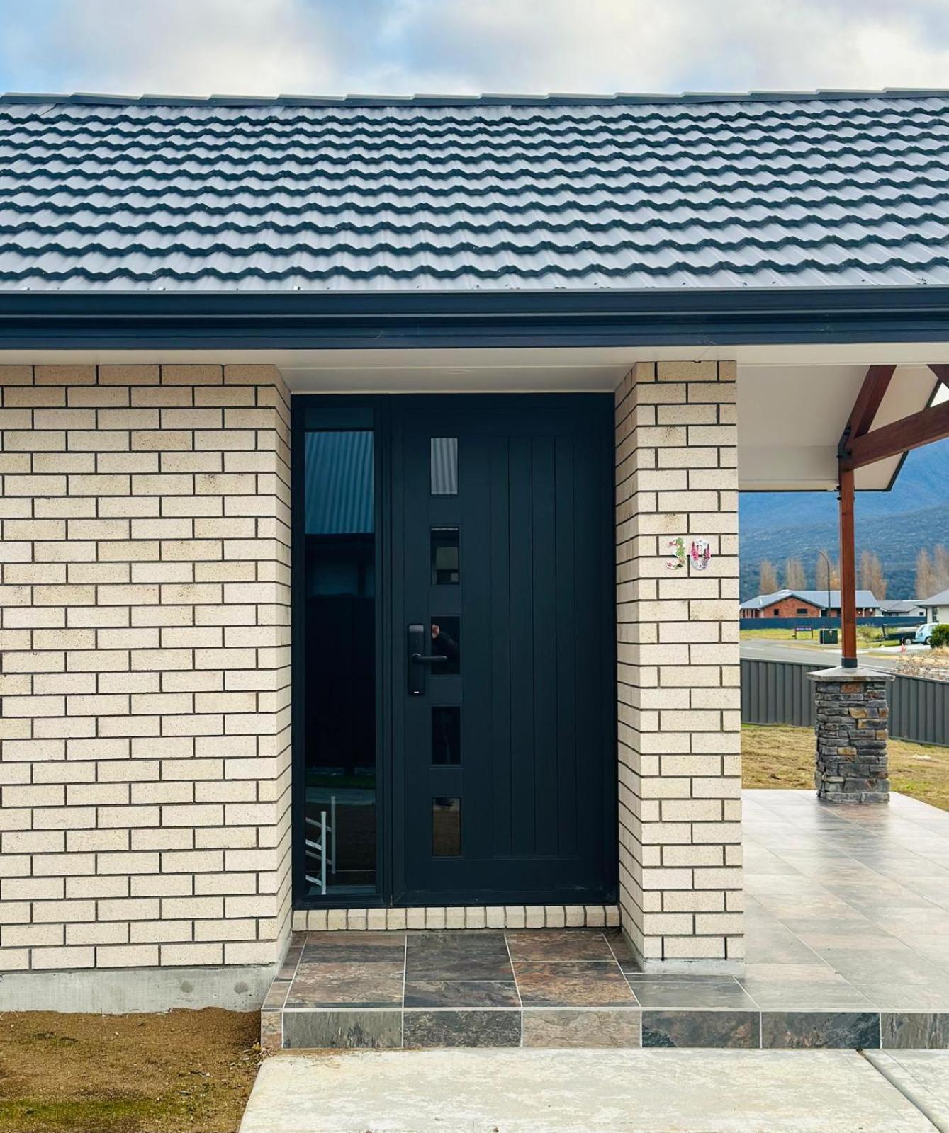 Holiday Home In Beautiful Te Anau Exterior foto
